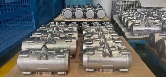 Materiał nadwozia ze stopu aluminiowego Dwukrotnie działający układ sterowania aktywatorem SS