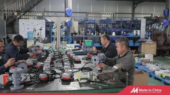 3-WAY Pneumatic Actuated Ball Valve with Pn40 Pressure Rating and 1000WOG for Industrial Applications